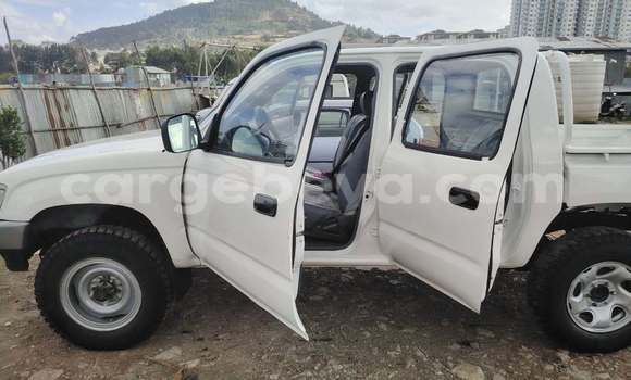 ይግዙ ያገለገለ Toyota Tacoma ነጭ መኪና በ አቢይቲ–ካና በ ኢትዮጵያ ይግዙ ያገለገለ Toyota Tacoma ነጭ መኪና በ አቢይቲ–ካና በ ኢትዮጵያ