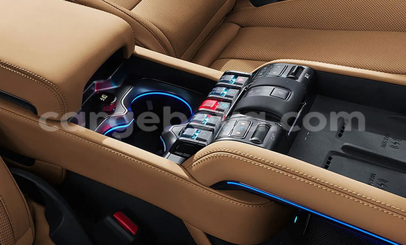 ይግዙ አዲስ BYD F5 ጥቁር መኪና በ Areka በ ደቡብ ይግዙ አዲስ BYD F5 ጥቁር መኪና በ Areka በ ደቡብ