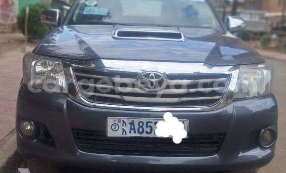 ይግዙ ያገለገለ Toyota Hilux ሌላ መኪና በ Addis ababa በ Africa ይግዙ ያገለገለ Toyota Hilux ሌላ መኪና በ Addis ababa በ Africa