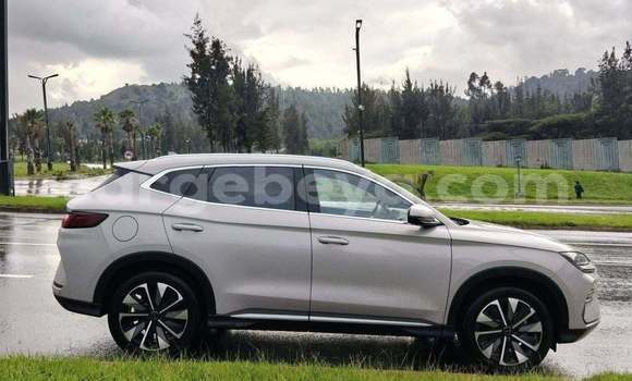 Oofamaa Toyota Surf Other Makiinaa iti Addis ababa keessatti Africa keessatti Oofamaa Toyota Surf Other Makiinaa iti Addis ababa keessatti Africa keessatti