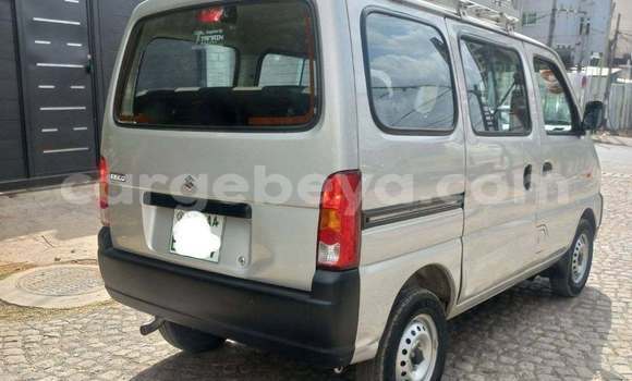 Oofamaa Suzuki Escudo Other Makiinaa iti Addis ababa keessatti Africa keessatti Oofamaa Suzuki Escudo Other Makiinaa iti Addis ababa keessatti Africa keessatti