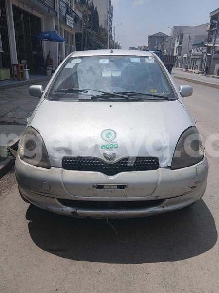 Big with watermark toyota vitz ethiopia addis ababa 13597