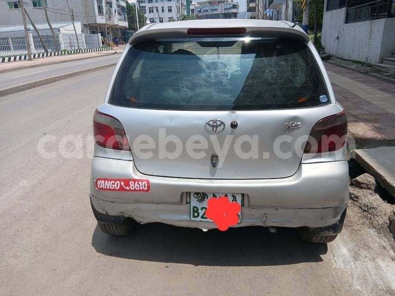 Big with watermark toyota vitz ethiopia addis ababa 13597