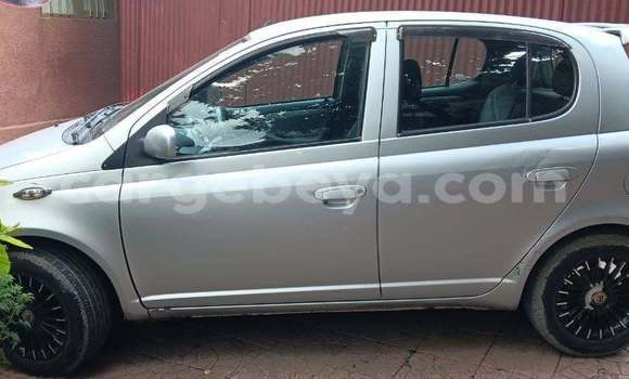 Oofamaa Toyota Vitz Other Makiinaa iti Addis–Ababa keessatti Ethiopia keessatti