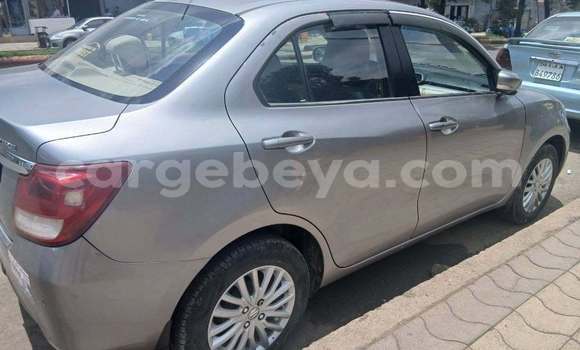 Oofamaa Suzuki Dzire Other Makiinaa iti Addis ababa keessatti Africa keessatti