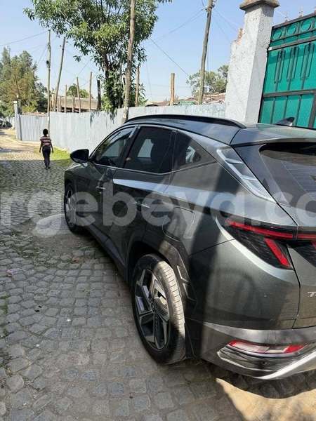 Big with watermark hyundai tucson ethiopia addis ababa 13603