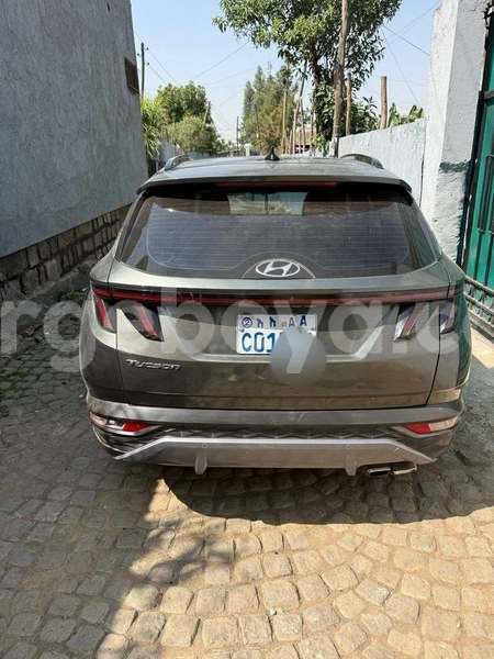 Big with watermark hyundai tucson ethiopia addis ababa 13603