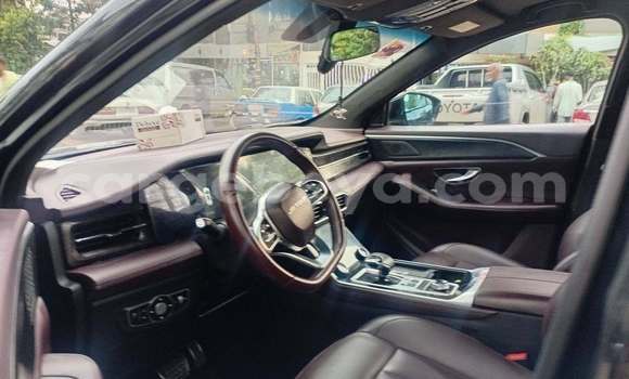 Oofamaa Jensen S-V8 Black Makiinaa iti Addis–Ababa keessatti Ethiopia keessatti Oofamaa Jensen S-V8 Black Makiinaa iti Addis–Ababa keessatti Ethiopia keessatti