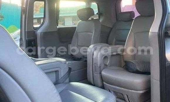 Oofamaa Hyundai Starex Other Makiinaa iti Addis ababa keessatti Africa keessatti Oofamaa Hyundai Starex Other Makiinaa iti Addis ababa keessatti Africa keessatti