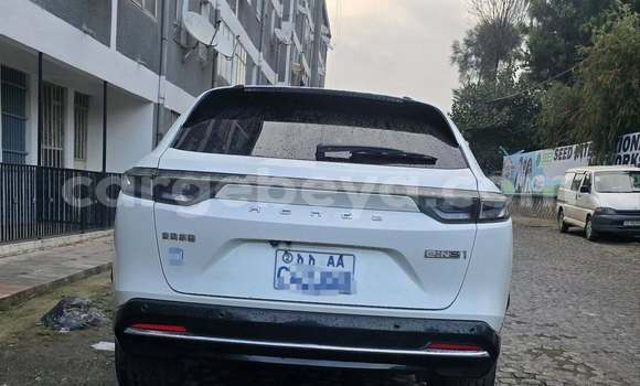 Oofamaa Honda Edix White Makiinaa iti Addis ababa keessatti Africa keessatti Oofamaa Honda Edix White Makiinaa iti Addis ababa keessatti Africa keessatti
