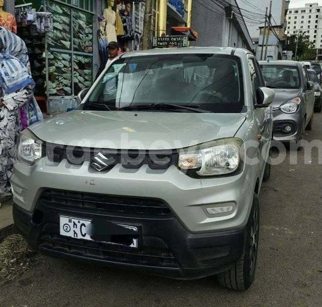 Big with watermark suzuki spacia africa addis ababa 13620