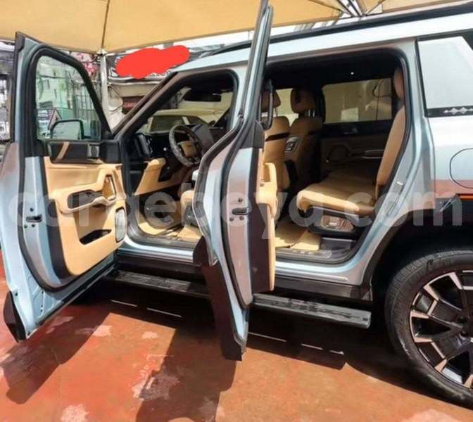 Big with watermark toyota land cruiser africa addis ababa 13622