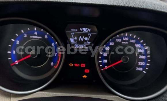 Oofamaa Hyundai Elantra Other Makiinaa iti Addis ababa keessatti Africa keessatti Oofamaa Hyundai Elantra Other Makiinaa iti Addis ababa keessatti Africa keessatti