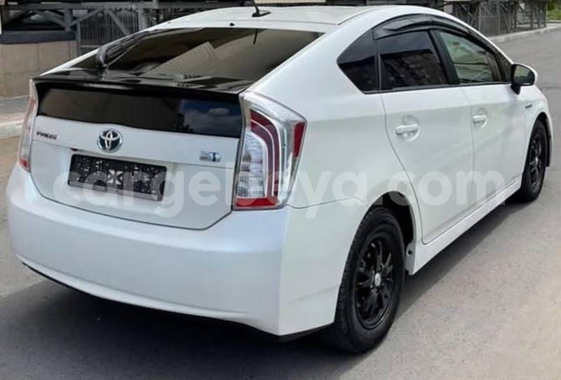 Big with watermark toyota prius africa addis ababa 13649