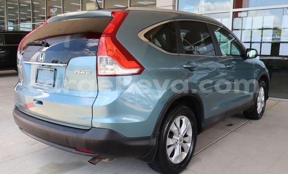 Oofamaa Honda CR–V Blue Makiinaa iti Addis ababa keessatti Africa keessatti Oofamaa Honda CR–V Blue Makiinaa iti Addis ababa keessatti Africa keessatti