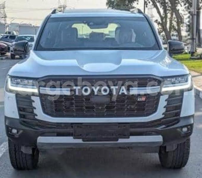 Big with watermark toyota land cruiser ethiopia addis ababa 13654
