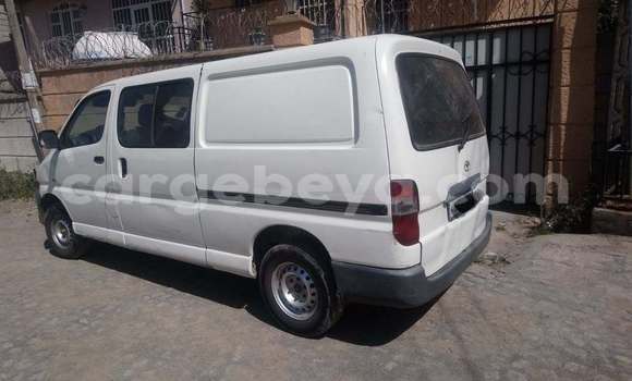 Buy Used Toyota Hiace White Car in Addis–Ababa in Ethiopia Buy Used Toyota Hiace White Car in Addis–Ababa in Ethiopia