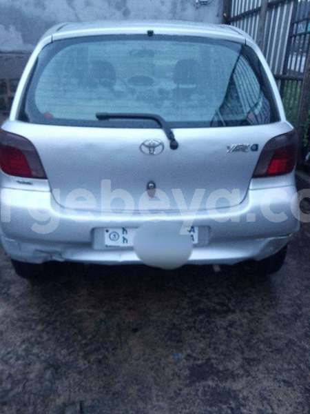 Big with watermark toyota vitz ethiopia addis ababa 13674