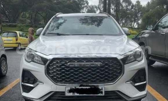 Buy Used Hyundai Kona White Car in Addis–Ababa in Ethiopia Buy Used Hyundai Kona White Car in Addis–Ababa in Ethiopia