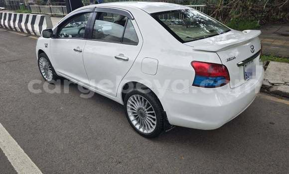 Buy Used Toyota Yaris White Car in Addis–Ababa in Ethiopia Buy Used Toyota Yaris White Car in Addis–Ababa in Ethiopia