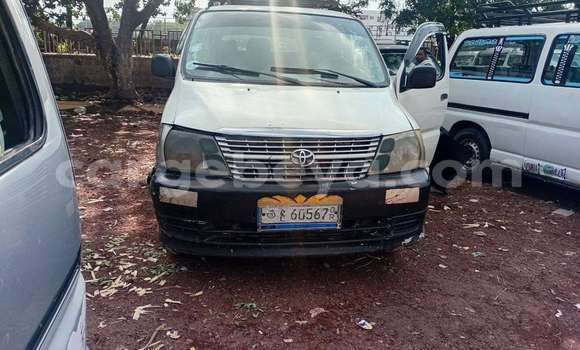 Buy Used Toyota Dolphin White Car in Addis ababa in Africa Buy Used Toyota Dolphin White Car in Addis ababa in Africa
