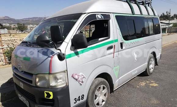 Buy Used Toyota Hiace Silver Car in Addis–Ababa in Ethiopia Buy Used Toyota Hiace Silver Car in Addis–Ababa in Ethiopia