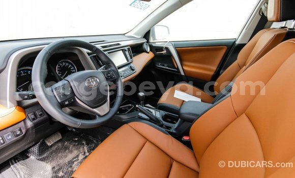 Acheter Import Voiture Toyota RAV4 Blanc à Import - Dubai, Ethiopie Acheter Import Voiture Toyota RAV4 Blanc à Import - Dubai, Ethiopie