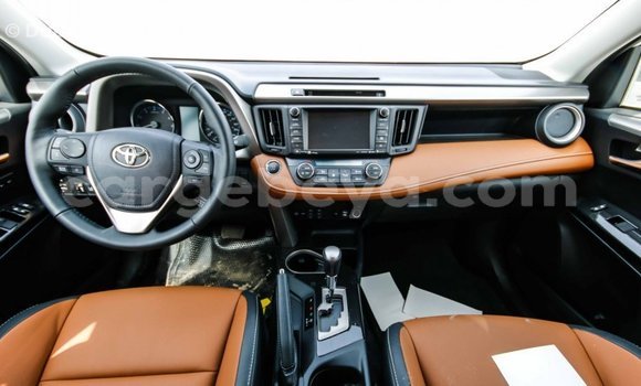 Acheter Import Voiture Toyota RAV4 Blanc à Import - Dubai, Ethiopie Acheter Import Voiture Toyota RAV4 Blanc à Import - Dubai, Ethiopie