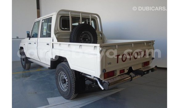 Buy Import Toyota Land Cruiser White Car in Import - Dubai in Ethiopia Buy Import Toyota Land Cruiser White Car in Import - Dubai in Ethiopia