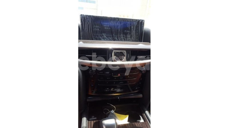 Big with watermark 3b5c09aa 4d3b 4af8 a14e b56152085ede