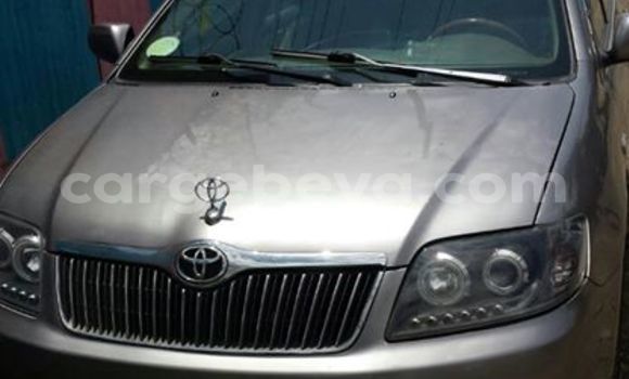 Oofamaa Toyota Corolla Black Makiinaa iti Addis–Ababa keessatti Ethiopia keessatti Oofamaa Toyota Corolla Black Makiinaa iti Addis–Ababa keessatti Ethiopia keessatti