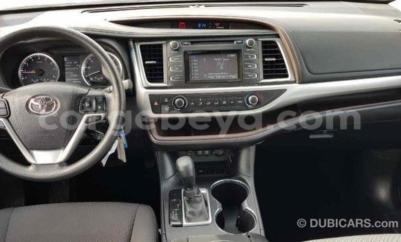 Buy Import Toyota Highlander Brown Car in Import - Dubai in Ethiopia Buy Import Toyota Highlander Brown Car in Import - Dubai in Ethiopia