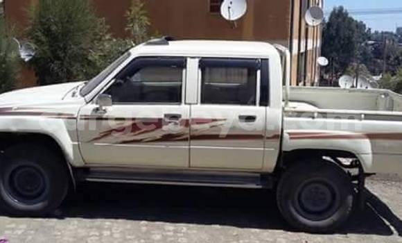 Buy Used Toyota Hilux Black Car in Addis–Ababa in Ethiopia Buy Used Toyota Hilux Black Car in Addis–Ababa in Ethiopia