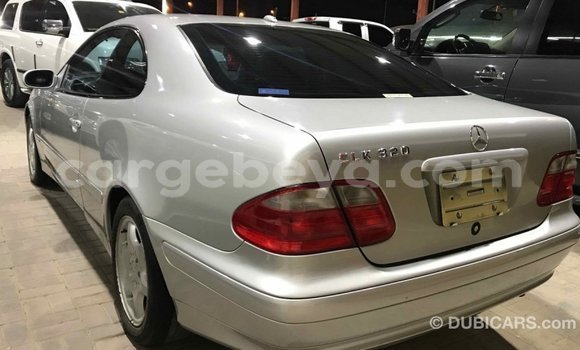 Buy Import Mercedes-Benz 190 (W201) Other Car in Import - Dubai in Ethiopia Buy Import Mercedes-Benz 190 (W201) Other Car in Import - Dubai in Ethiopia